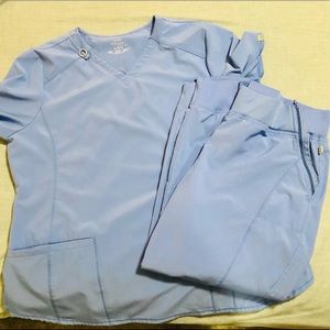 Cherokee Infinity Scrub Set